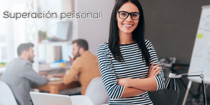 Sesión de coaching educativo con estudiantes del CEBA